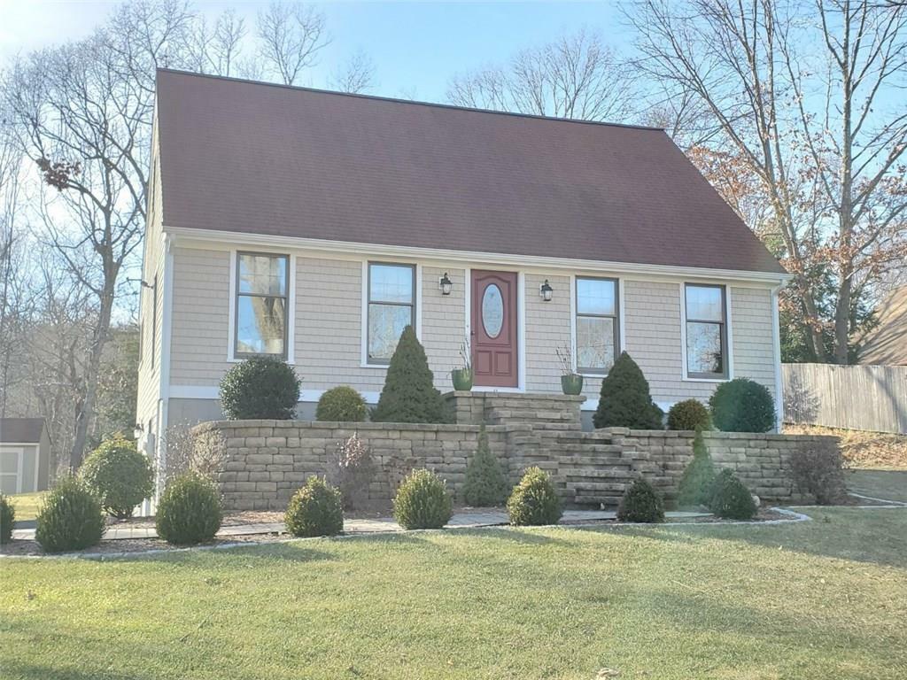 Property Photo: 8 Danielle Av RI 02891