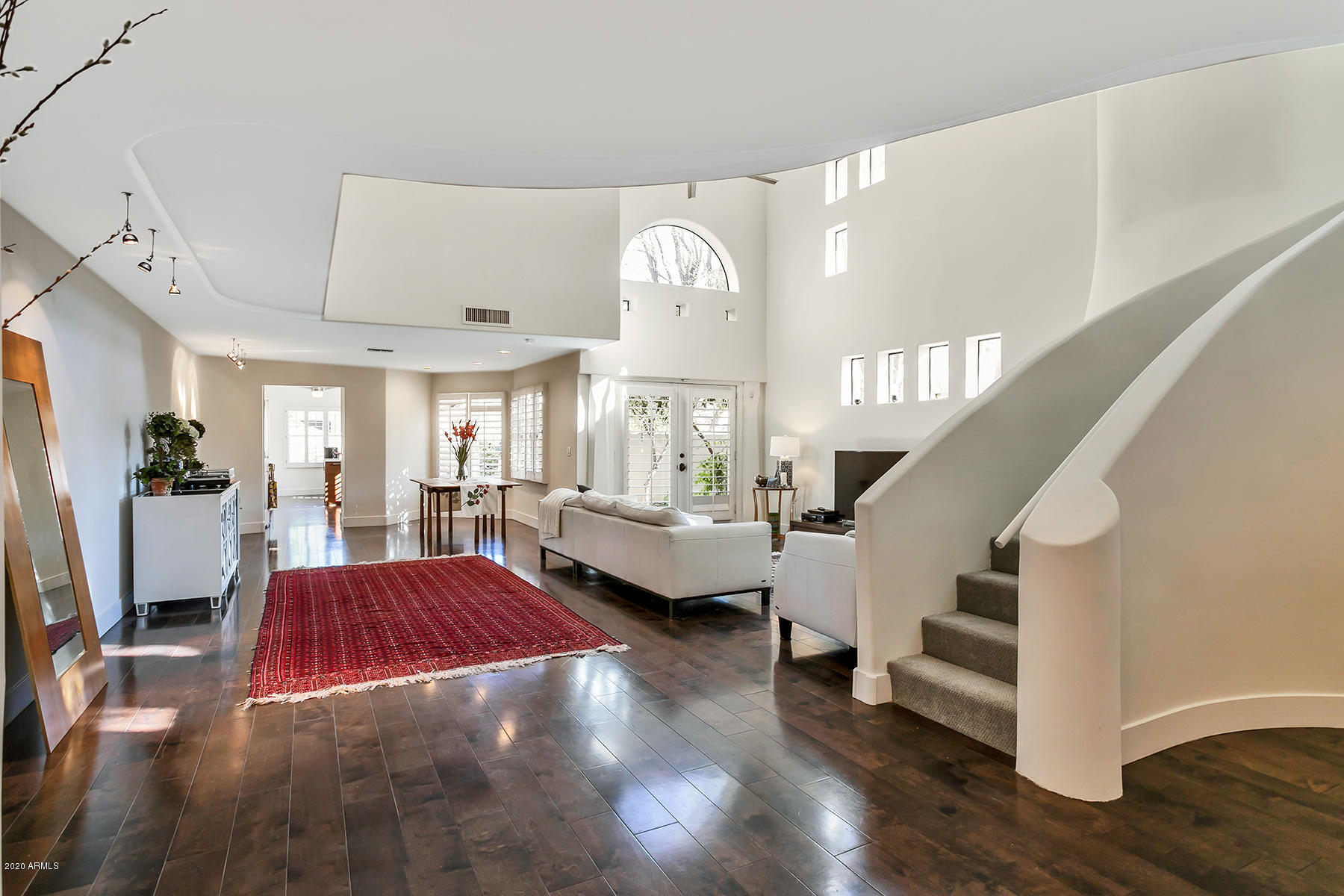 Property Photo: 3302 E Campbell Avenue 4 AZ 85018
