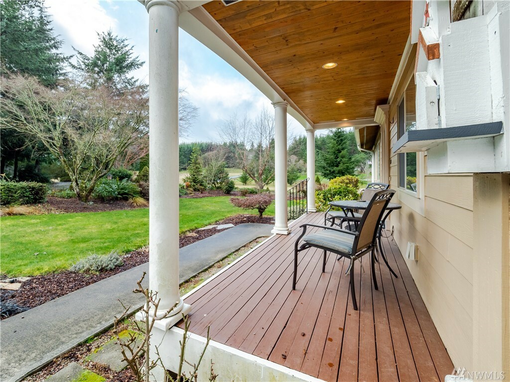 Property Photo: 450 NW Coleman Ct WA 98370