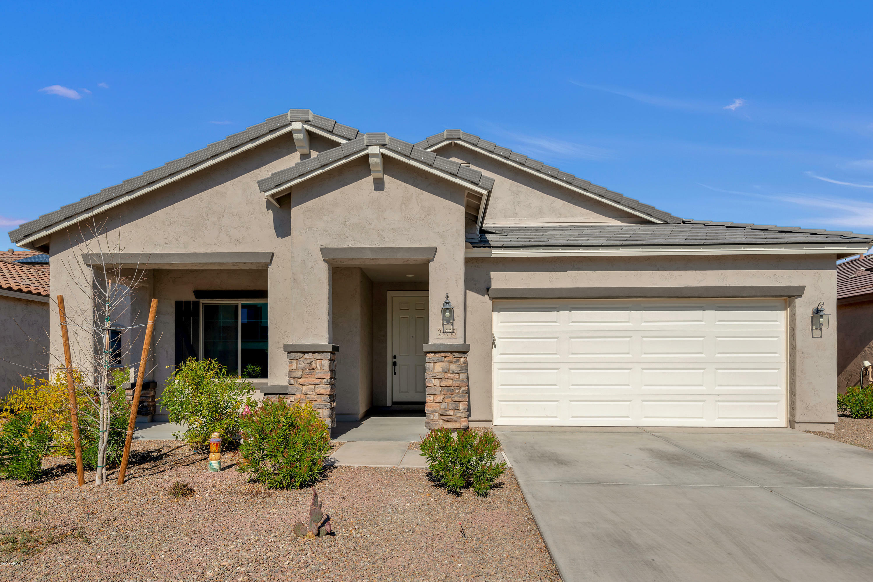 Property Photo:  25938 W Piute Avenue  AZ 85396 