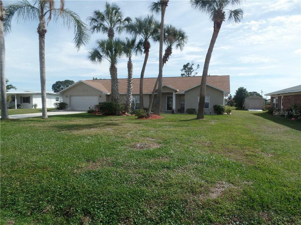 Property Photo:  284 Canal Drive  FL 33859 