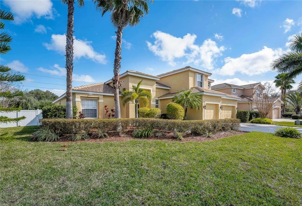 Property Photo:  1740 Pinyon Pine Drive  FL 34240 