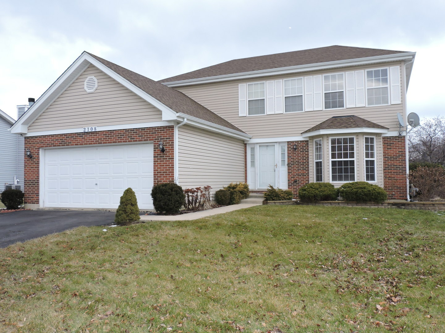 Property Photo:  2108 Schumacher Drive  IL 60540 