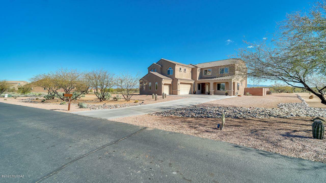 Property Photo: 18347 S McCone Court AZ 85629
