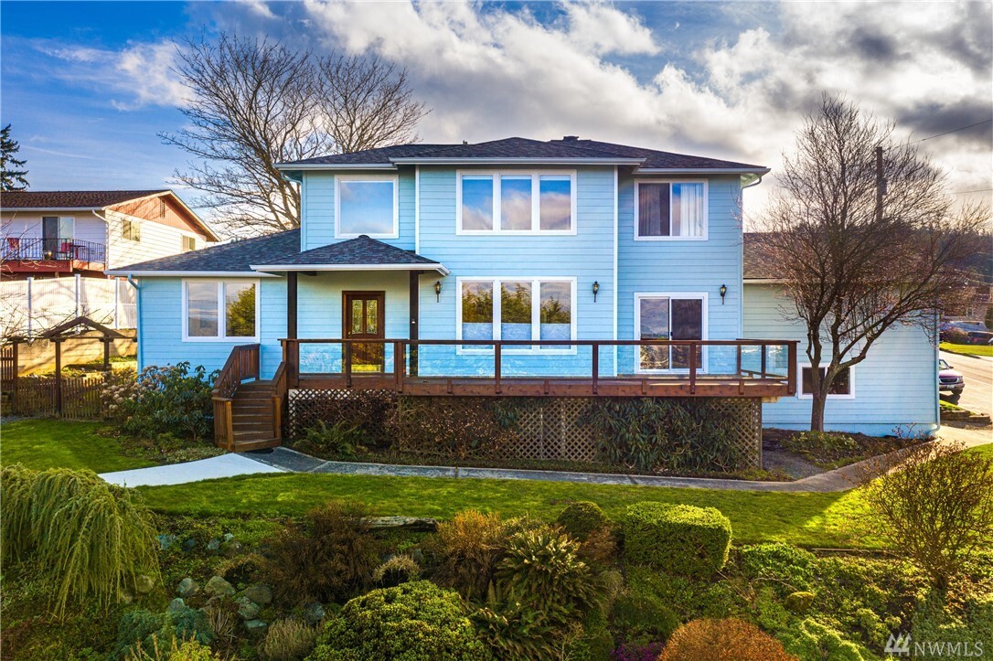 Property Photo: 3905 S Ave WA 98221