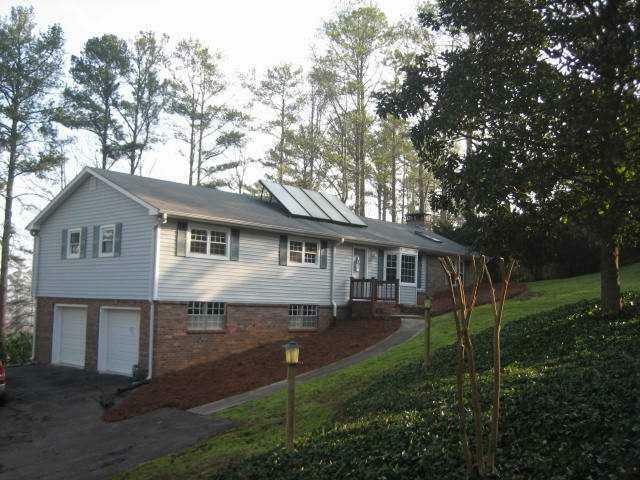 Property Photo:  555 Embry Lane   30066 