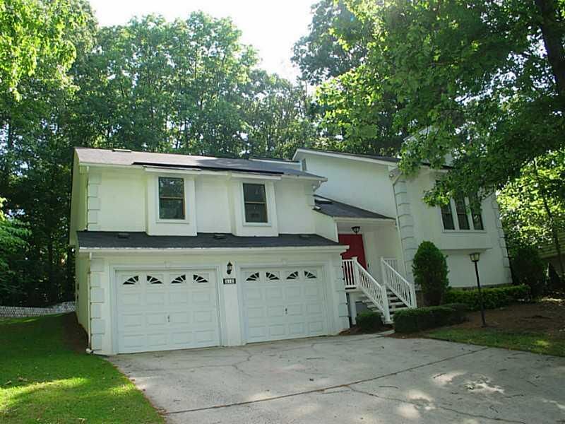 Property Photo: 510 Ridgemont Drive 30076