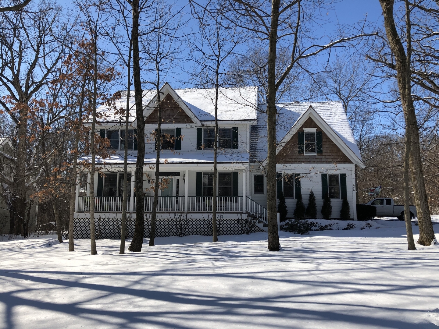 Property Photo: 646 Crosswind Lane IL 60046
