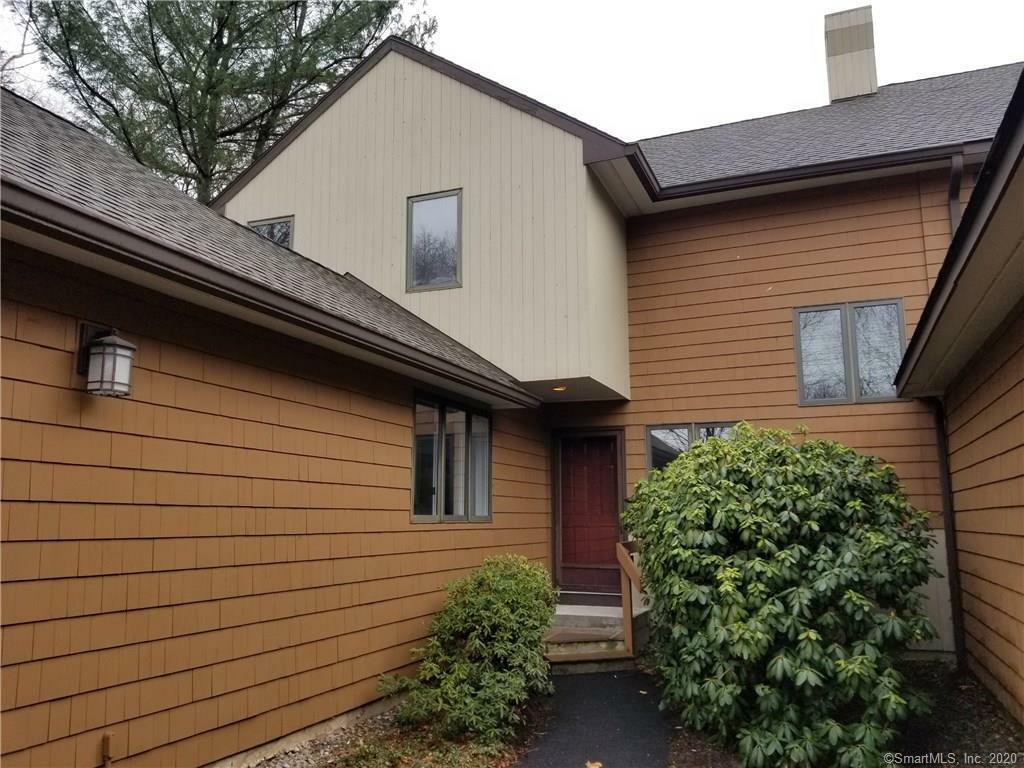 Property Photo: 41 Bathcrescent Lane 41 CT 06002