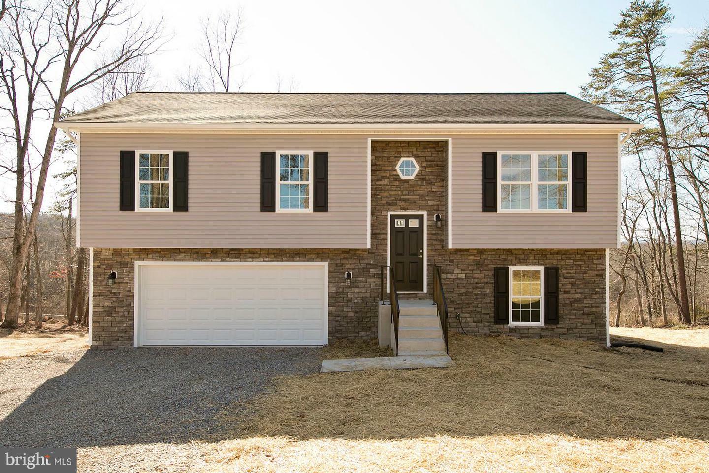 Property Photo:  17 Shady Pine Drive  WV 26711 