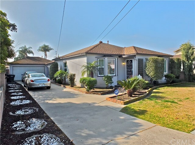 Property Photo: 9142 Laurel Street CA 90706