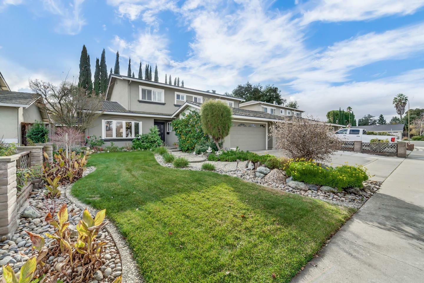 Property Photo:  352 El Molino Way  CA 95119 