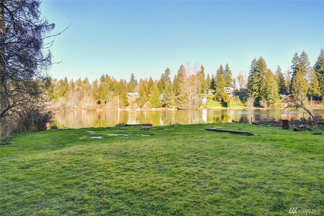 Property Photo:  21713 W Lost Lake Rd  WA 98296 