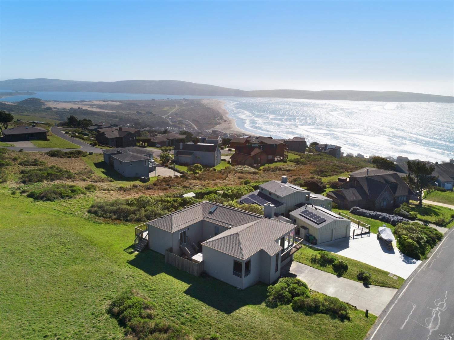 Property Photo:  15 Kona Lane  CA 94929 