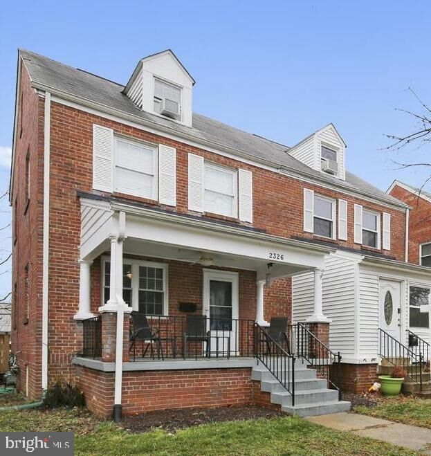 Property Photo:  2326 Washington Boulevard  VA 22201 