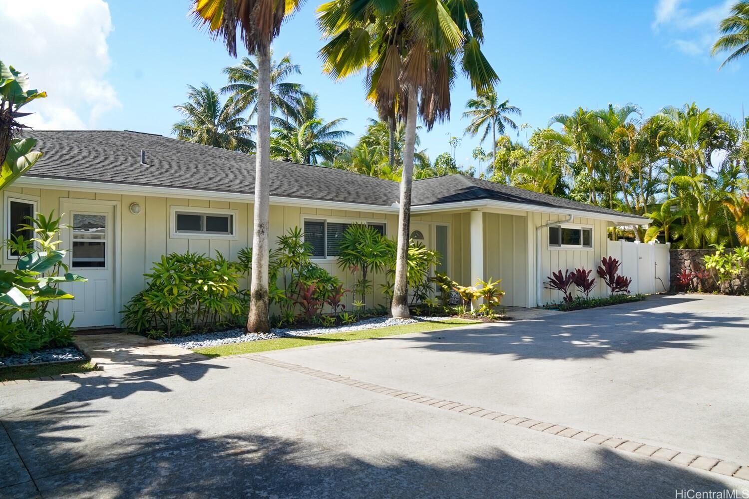 Property Photo:  733 N Kalaheo Avenue  HI 96734 