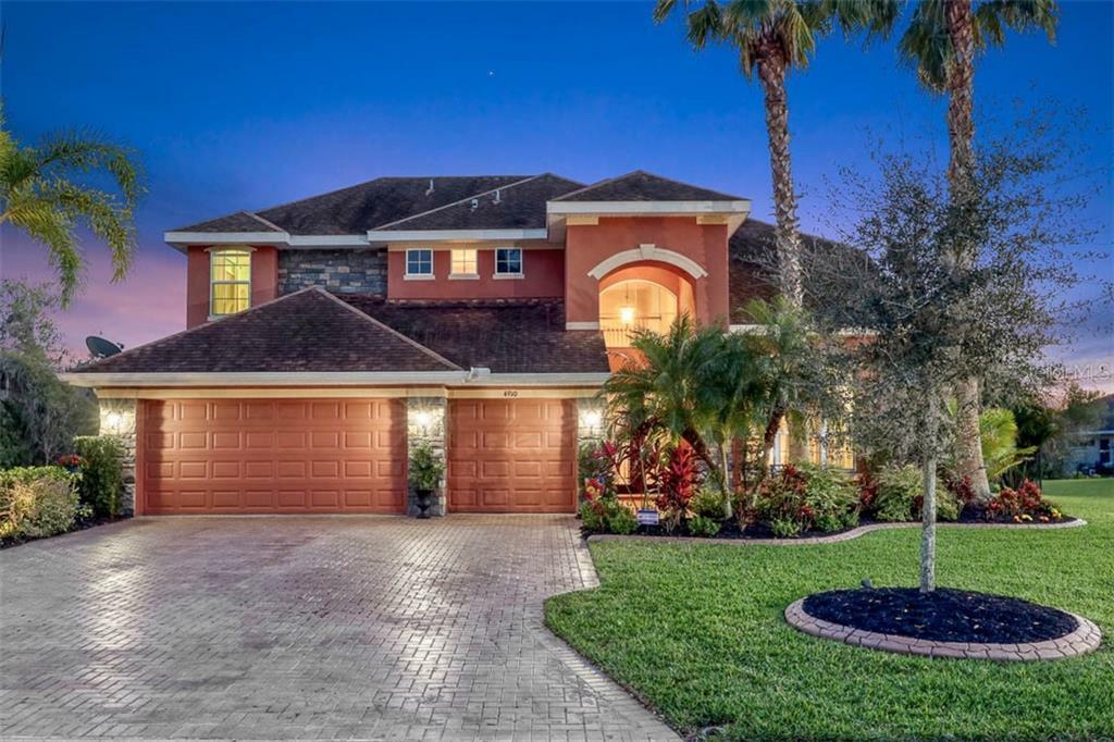 Property Photo: 4910 72nd Terrace E FL 34222