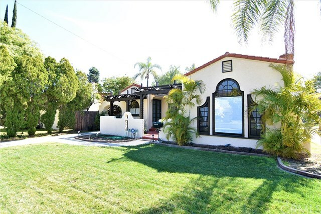 Property Photo:  230 Laurel  CA 91006 