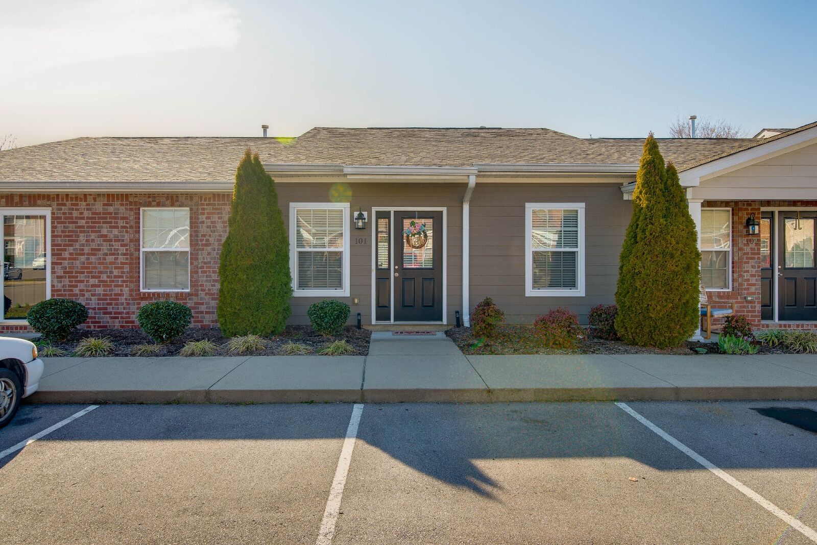 Property Photo:  1040 Charlie Daniels Pkwy 101  TN 37122 