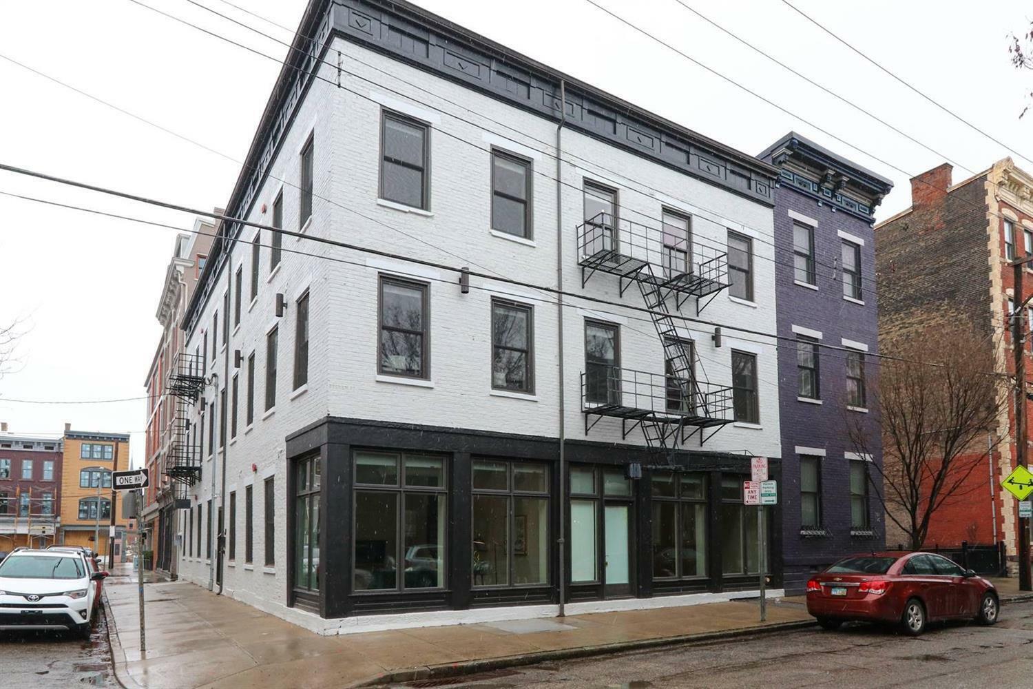 Property Photo: 13 W Fifteenth St A2 OH 45202
