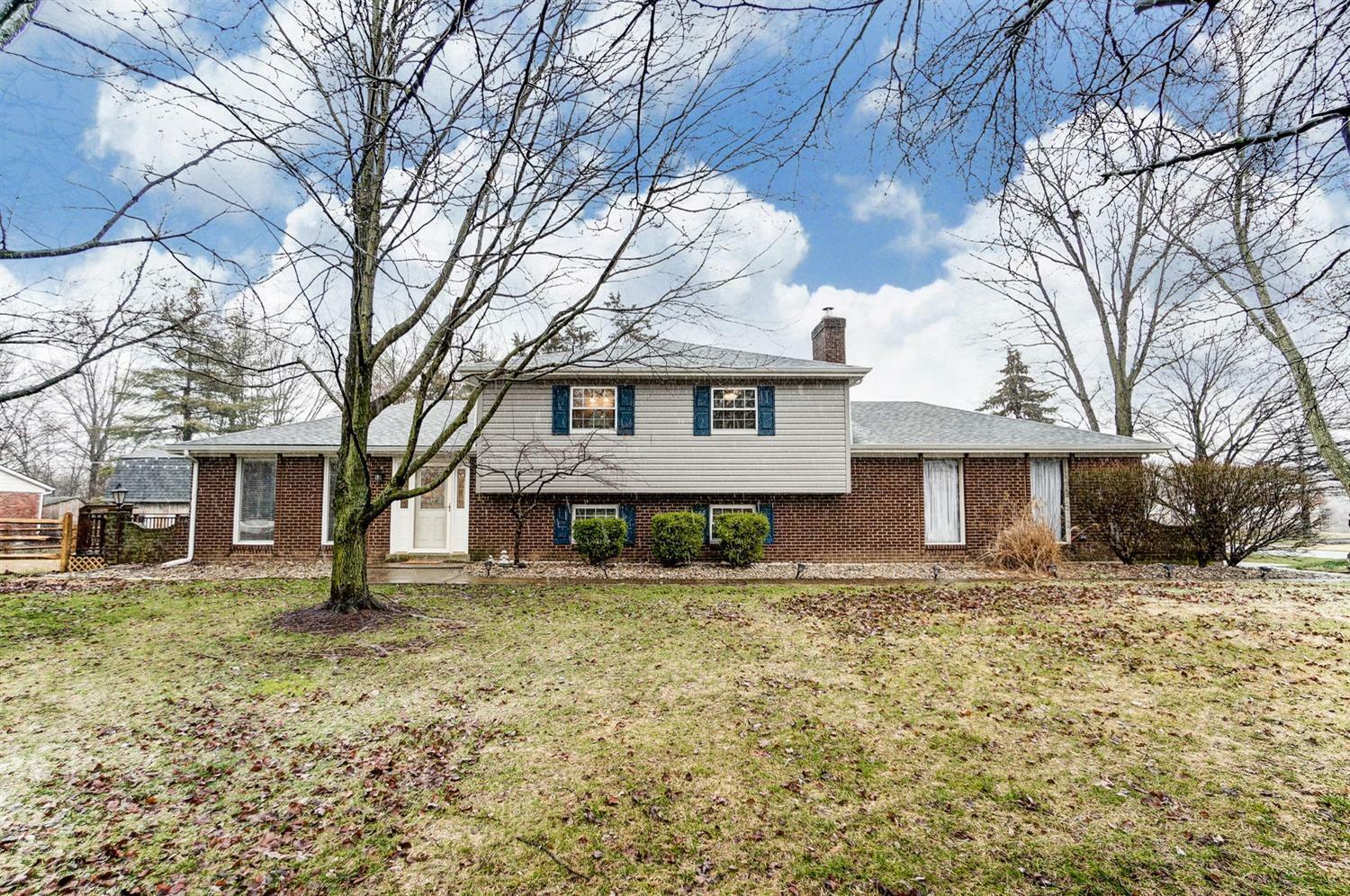 Property Photo: 7900 Manor Dr OH 45069
