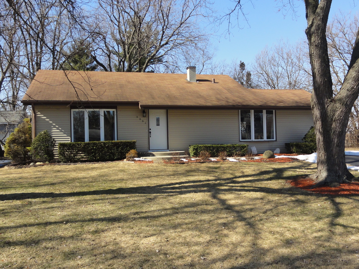 Property Photo:  2221 Forest Avenue  IL 60008 