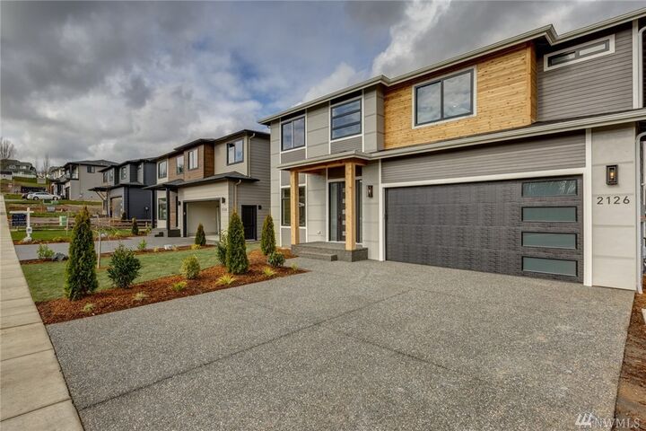 Property Photo:  2126 Hearthstone St  WA 98248 