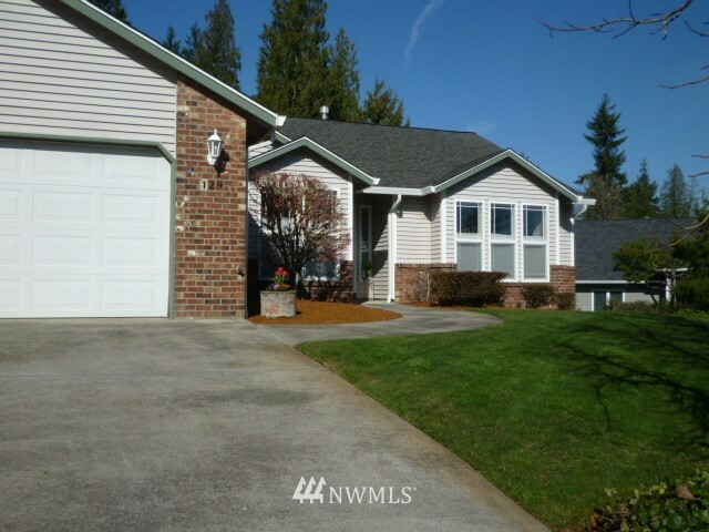 Property Photo:  129 Sweet Birch Drive  WA 98632 