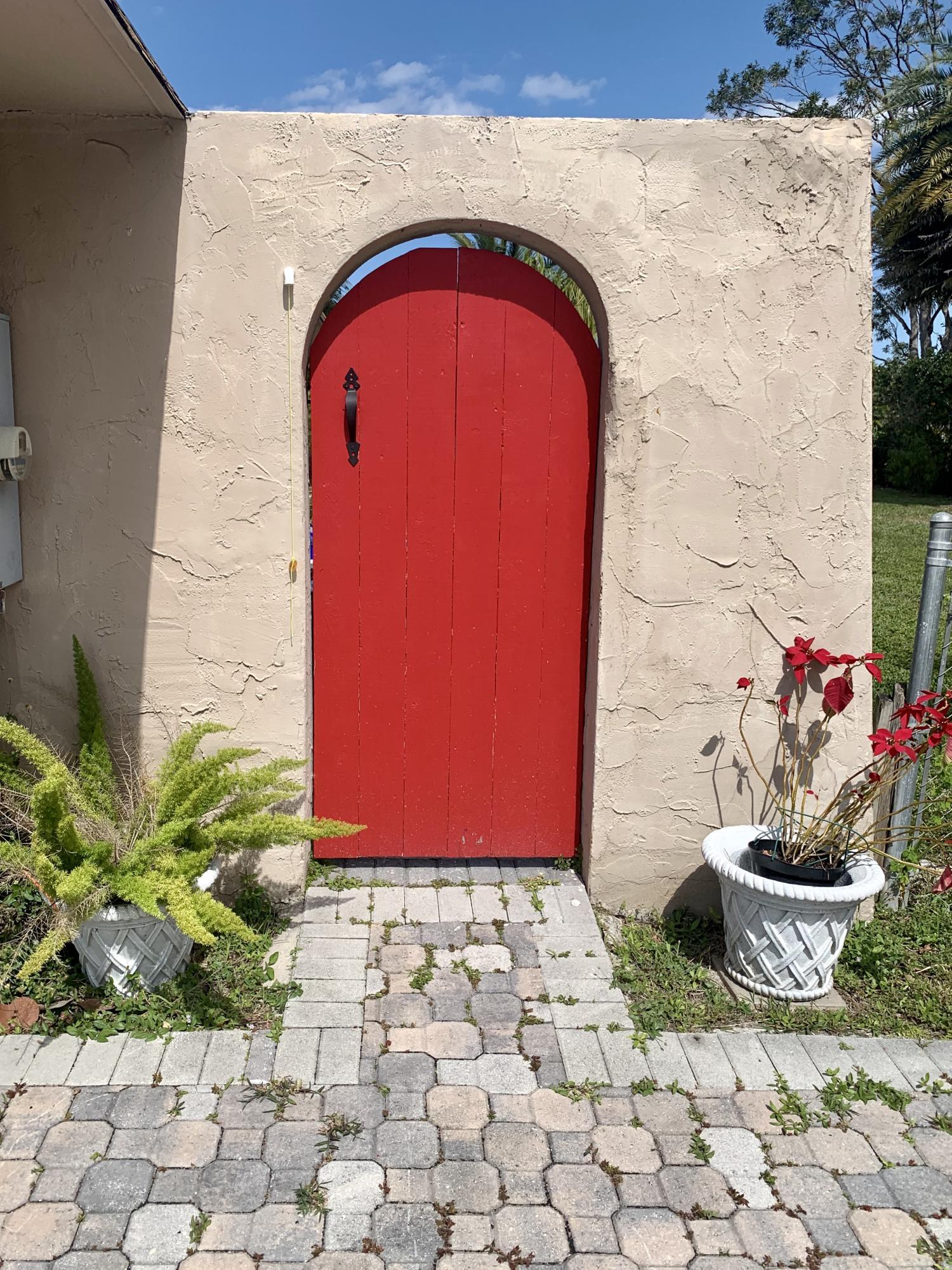 Property Photo: 7431 Canal Drive FL 33467