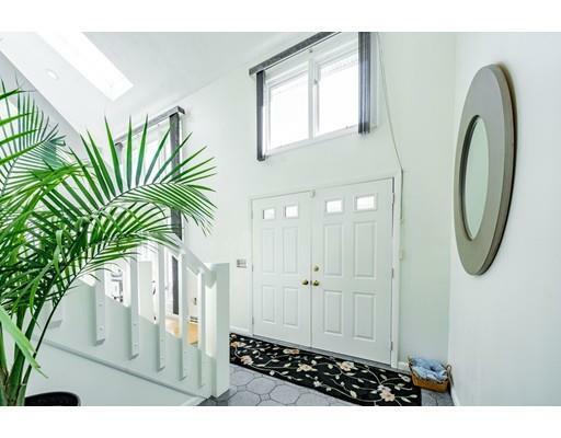 Property Photo: 7 Townview Cir MA 01028