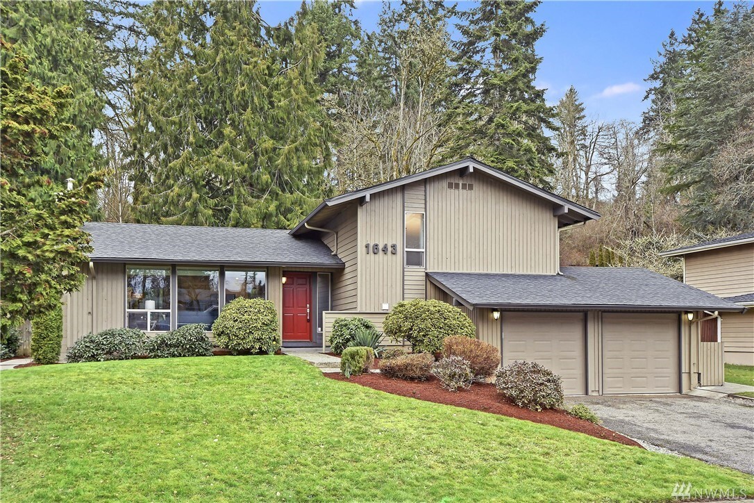 Property Photo: 1643 177th Avenue NE WA 98008