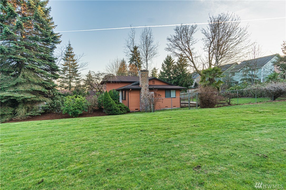 Property Photo:  17818 Brook Blvd  WA 98012 