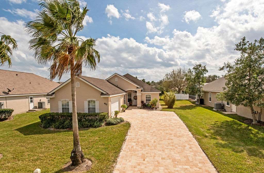 Property Photo:  413 Ocean Breeze Ln  FL 32080 