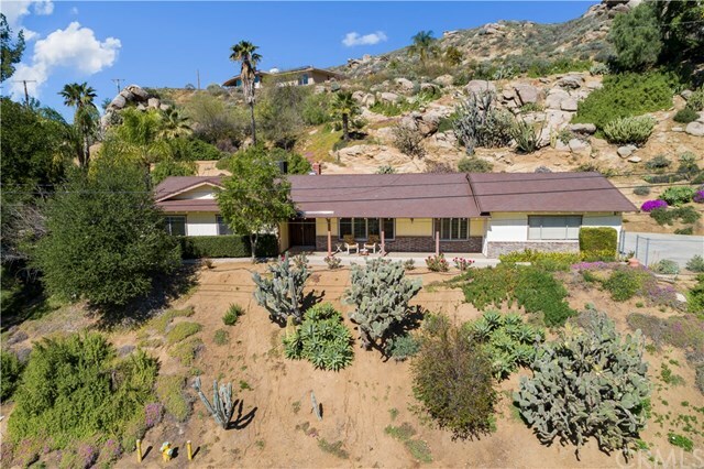 Property Photo: 375 Two Trees Road CA 92507