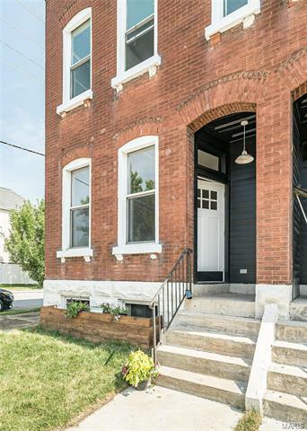 2771 Caroline Street  St Louis  63104 photo