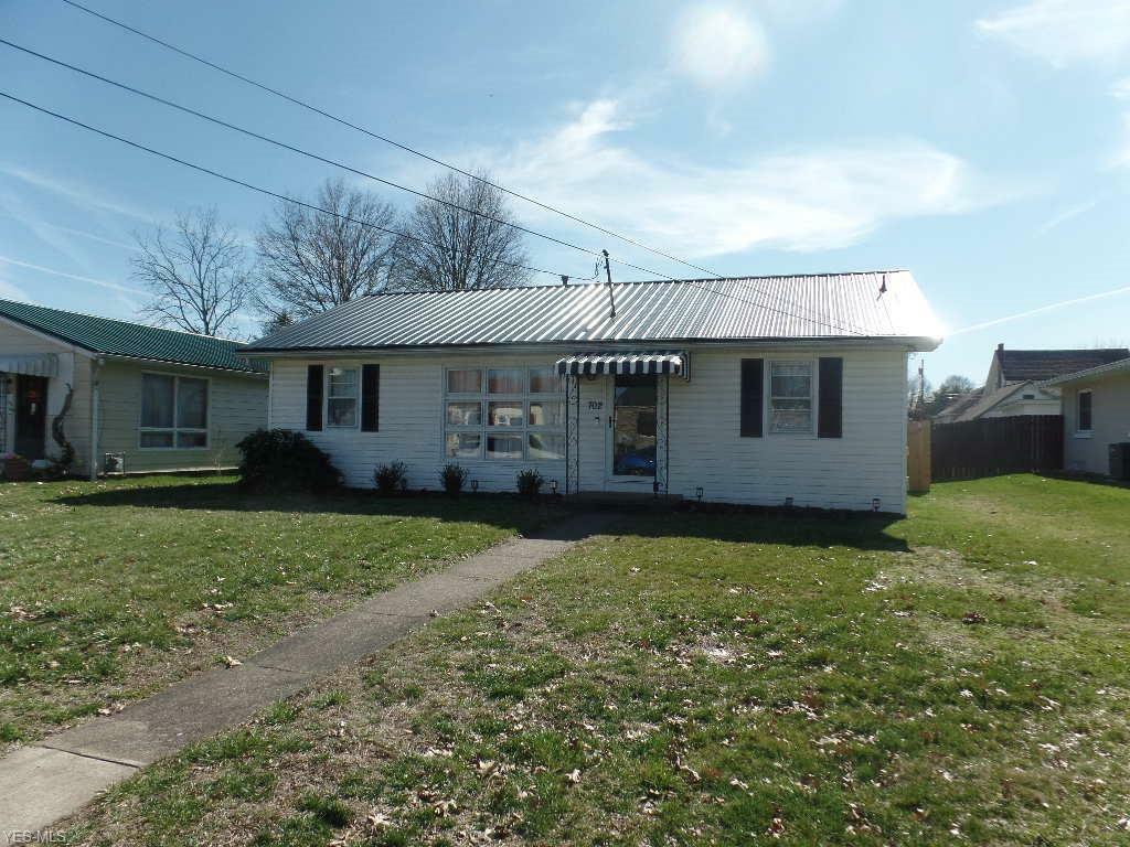 Property Photo:  702 19th Street  WV 26105 