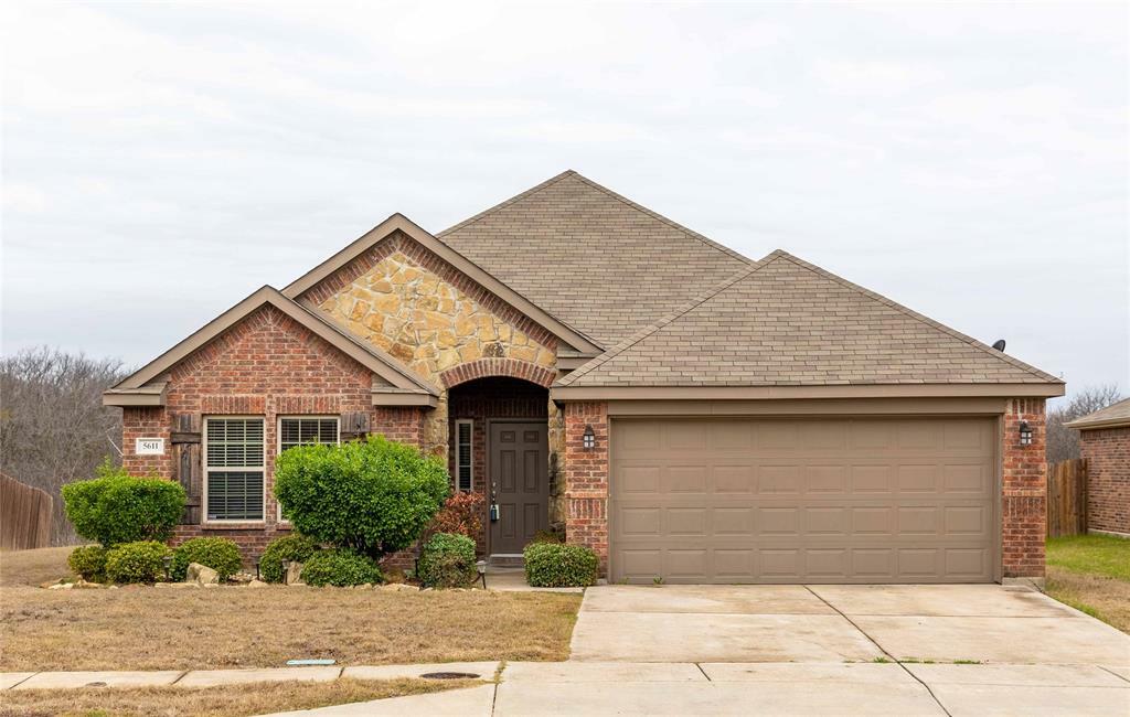 Property Photo:  5611 Mountain Hollow Drive  TX 75249 