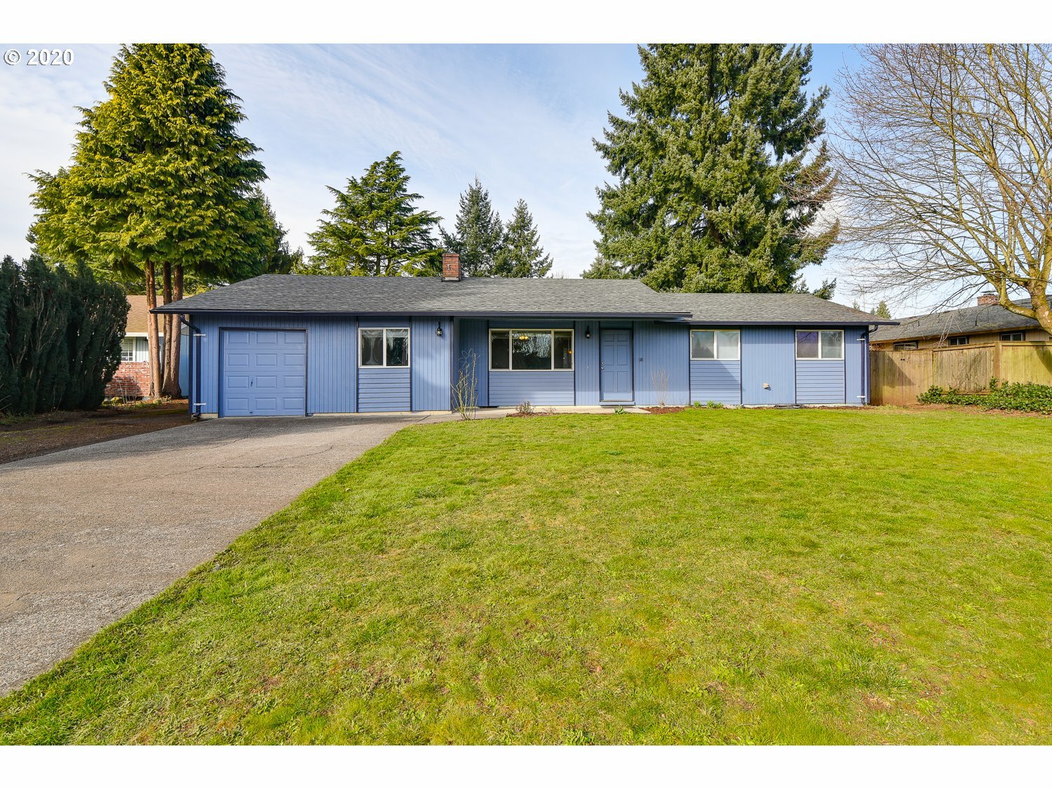 Property Photo:  14600 NE 73rd St  WA 98682 