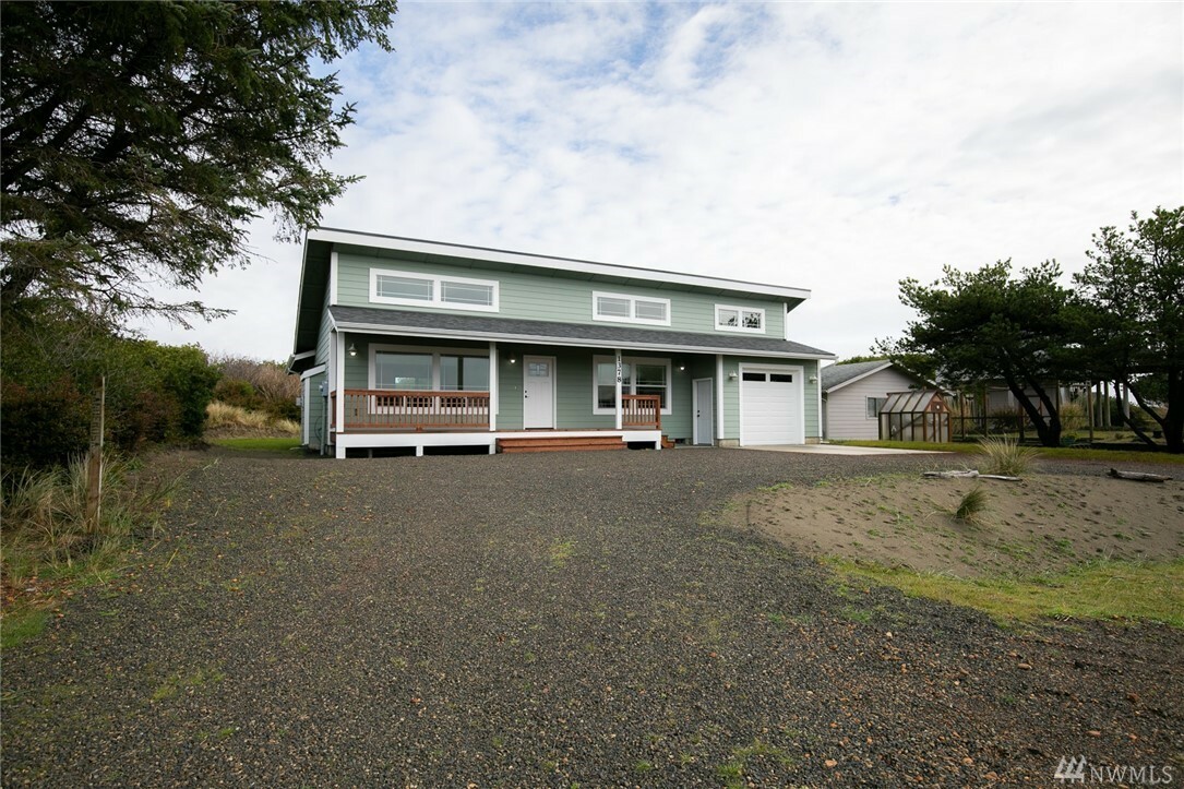 Property Photo:  1378 Sand Pebble Ave SW  WA 98569 