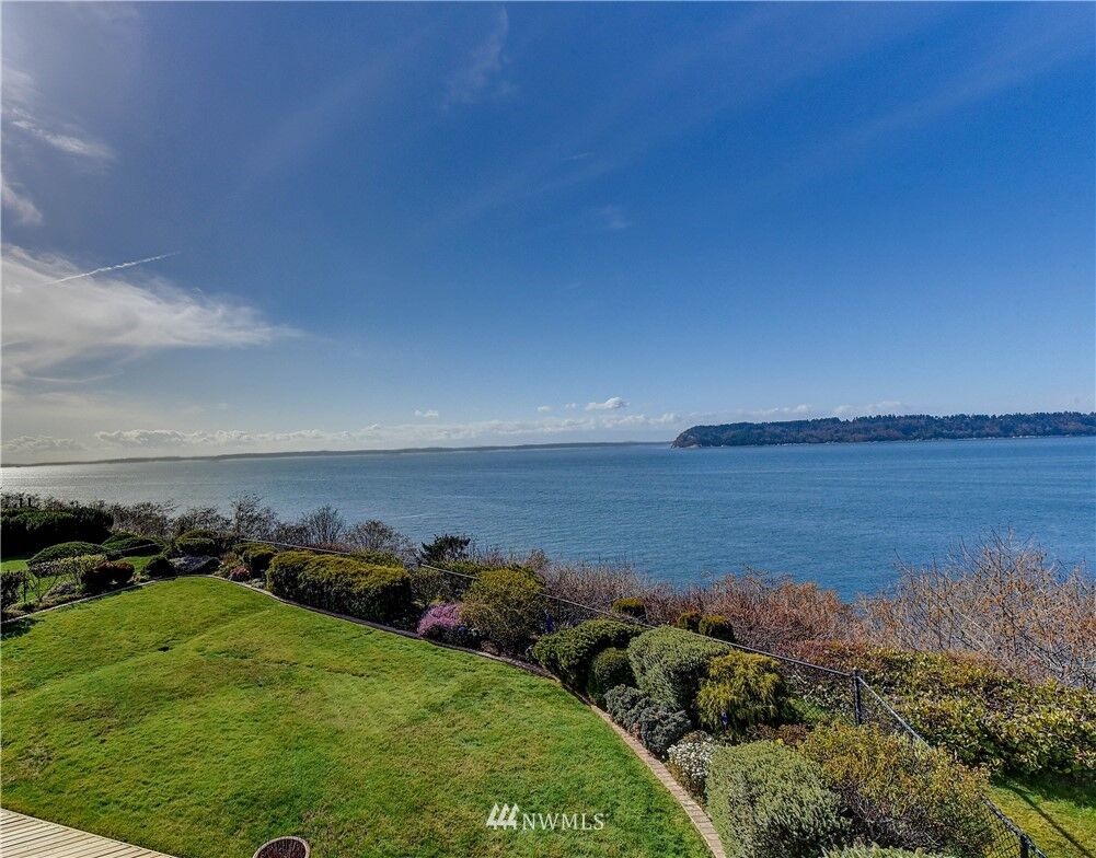 Property Photo:  10526  Marine View Drive  WA 98275 