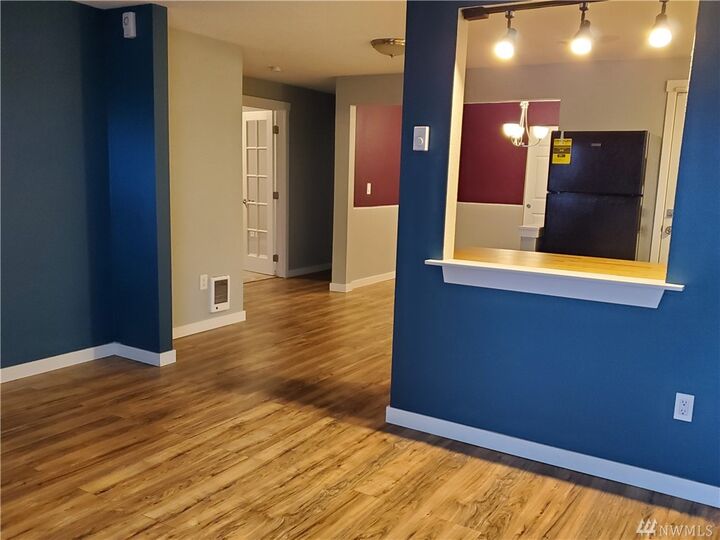 Property Photo: 506 E 40th Street WA 98404