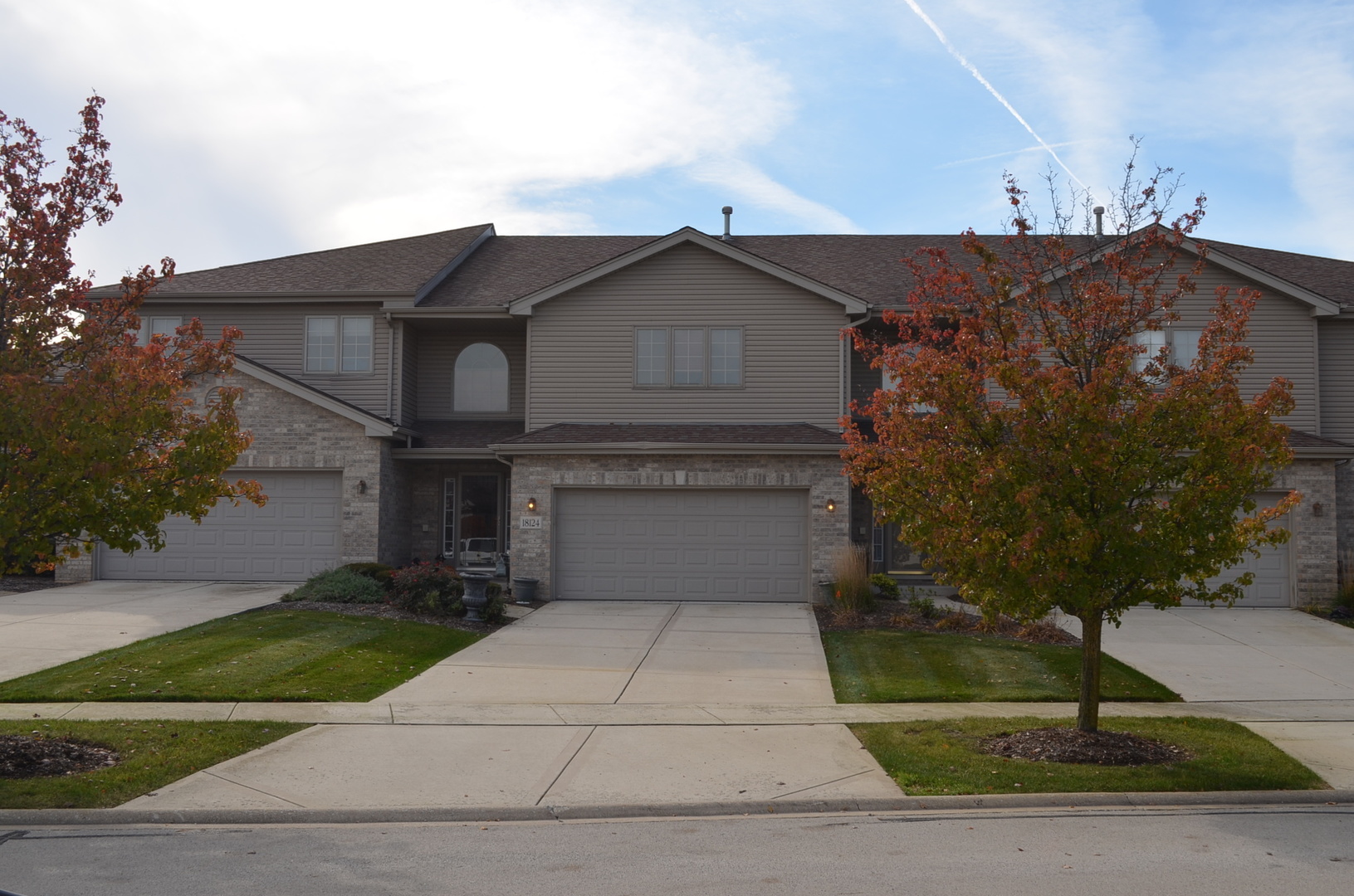 Property Photo: 18124 Edgar Place IL 60487