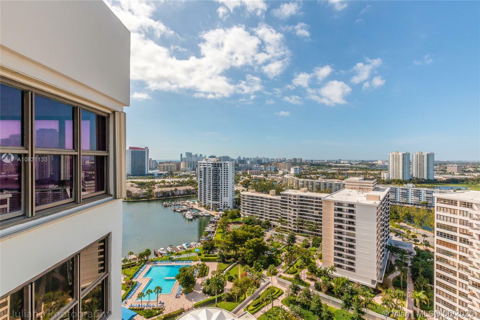 Property Photo: 2500 Parkview Dr 2514 FL 33009