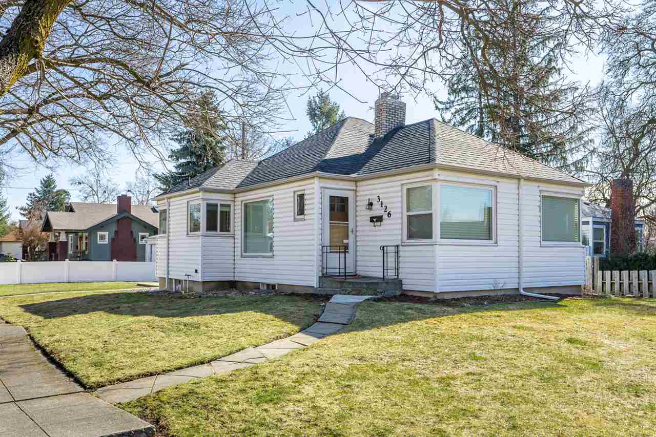 Property Photo:  3126 N Milton St  WA 99205 