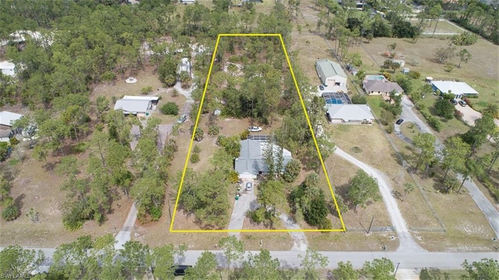 Property Photo:  3305 5th Ave NW  FL 34120 