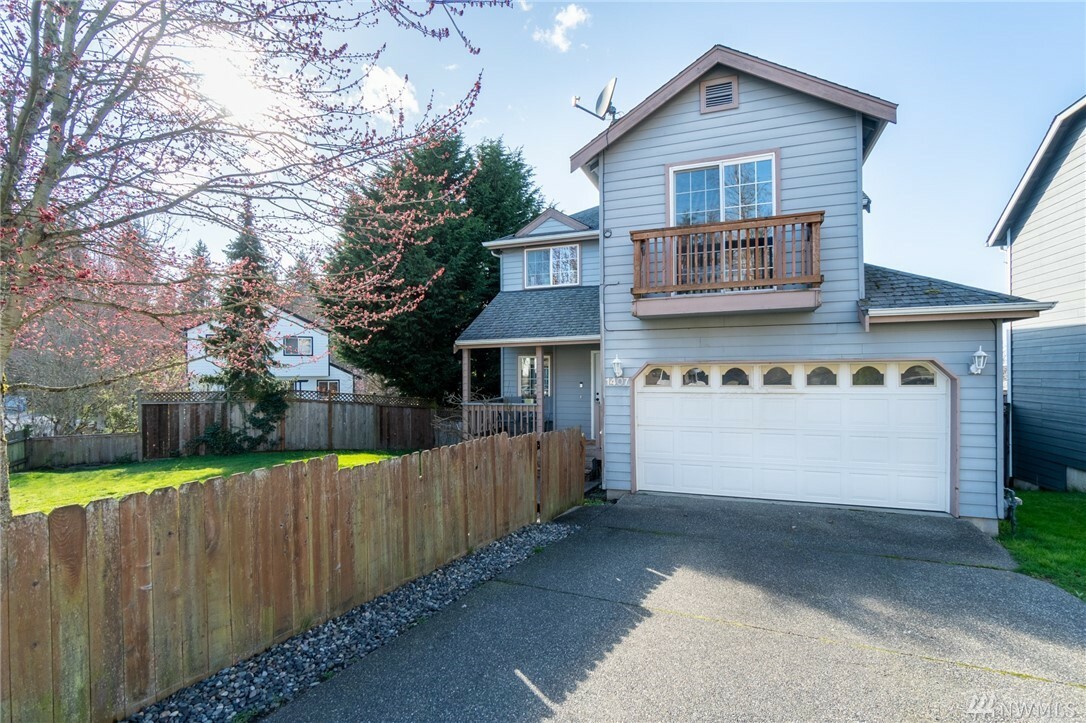 Property Photo:  1407 Sweetbay Dr  WA 98229 