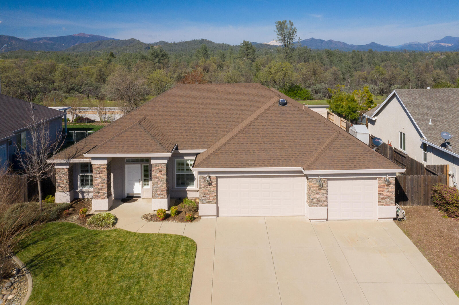 Property Photo:  3378 Old Lantern Drive  CA 96003 