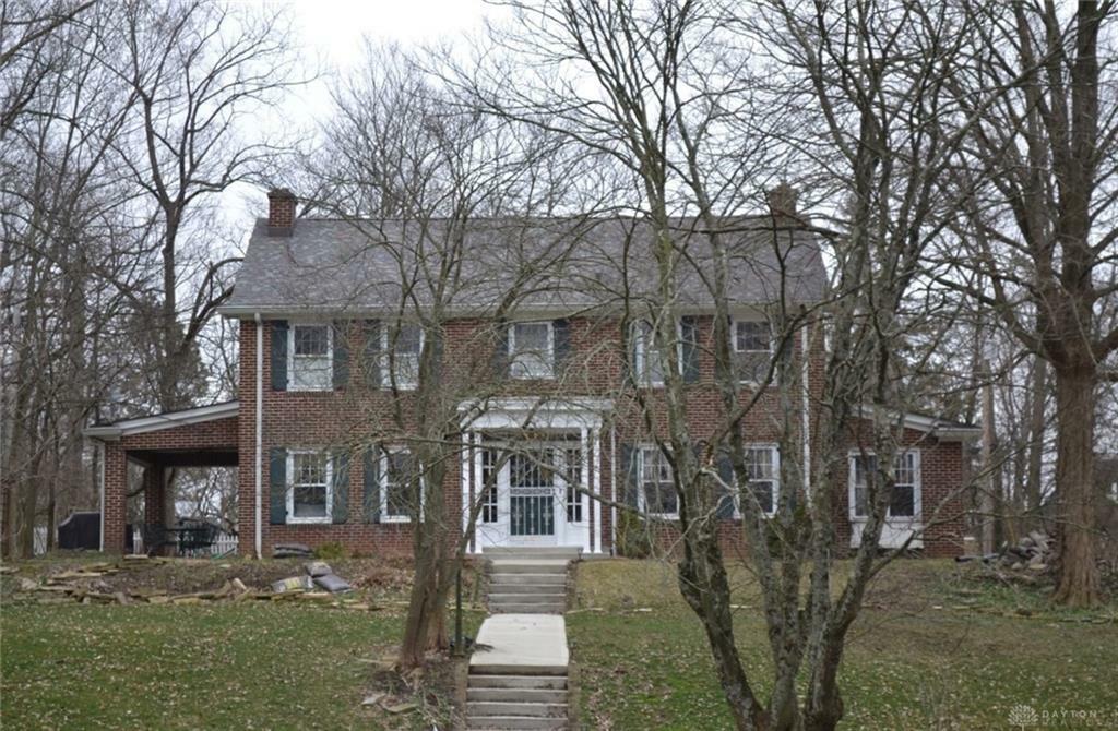 Property Photo: 1620 Walnut Terrace OH 45504