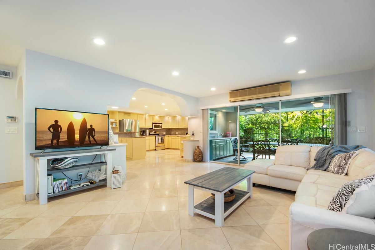 Property Photo:  437 Kawailoa Road C  HI 96734 