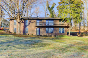 Property Photo:  9021 Shallowford Rd  TN 37923 